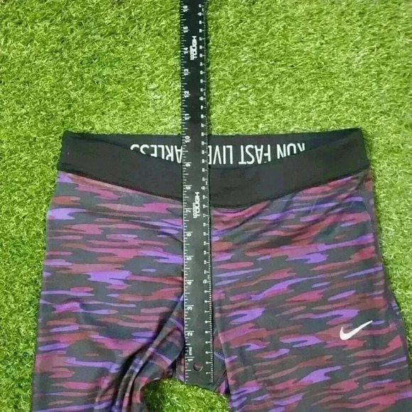 Nike Dri Fit 3/4 Length Compression Running Training Tights (Women's Small 4480 - Picture 8 of 9